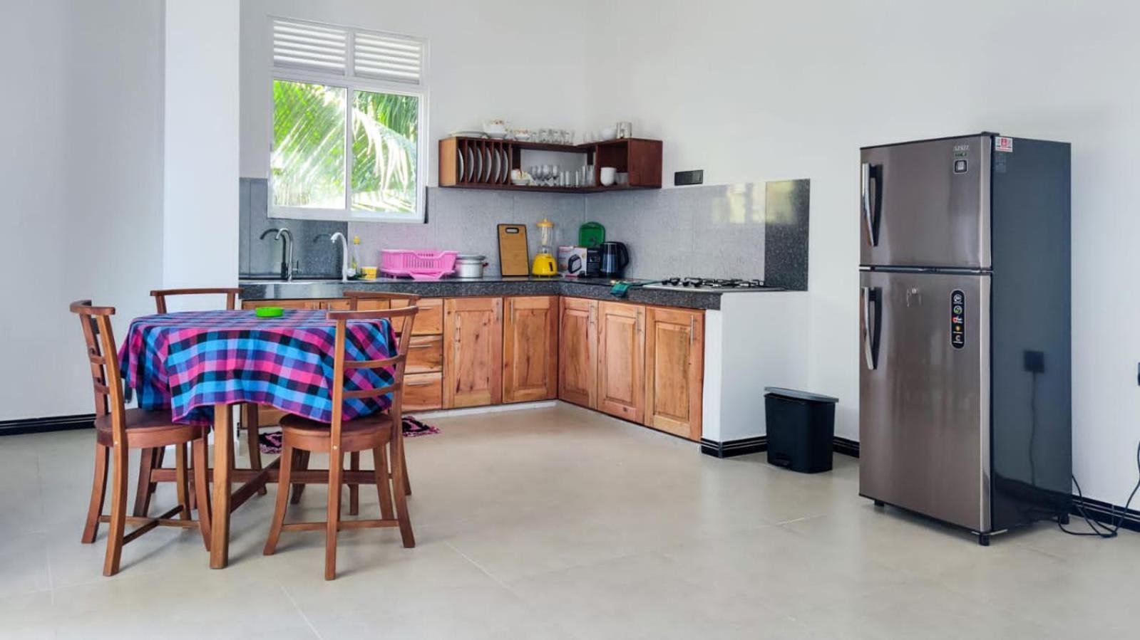 Villa 51 First Floor Rooms Your Own Room Plus Access To Shared Spaces Hikkaduwa Ngoại thất bức ảnh
