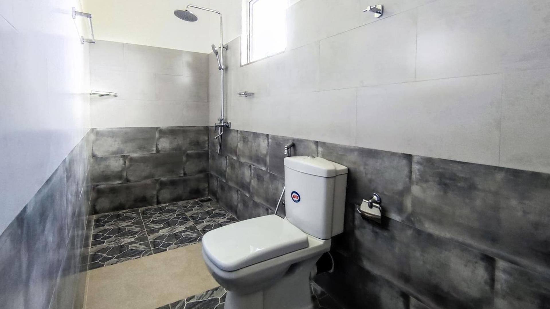 Villa 51 First Floor Rooms Your Own Room Plus Access To Shared Spaces Hikkaduwa Ngoại thất bức ảnh